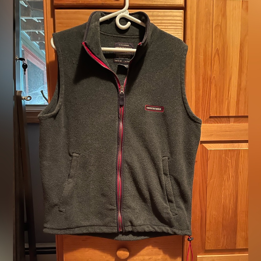 Fleece Abercrombie & Fitch vest